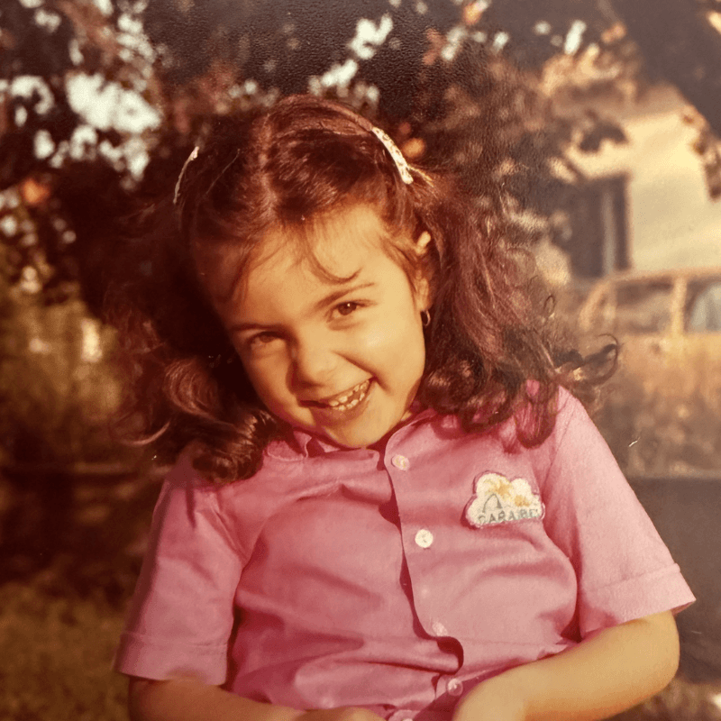 Carine Soriano enfant avant le diagnostic de la maladie de Crohn